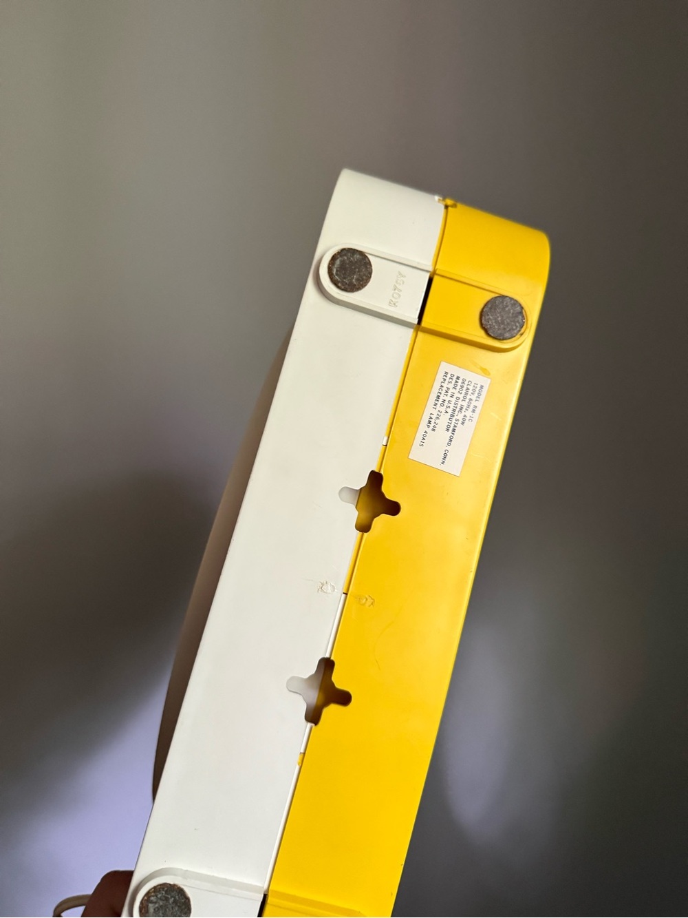Vintage Yellow Space Age c1970s Clairol Light Up Magnifying Mirror Tabletop Wall - Picture 8 of 11